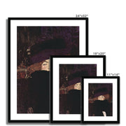 Dame mit Hut und Federboa Framed & Mounted Print